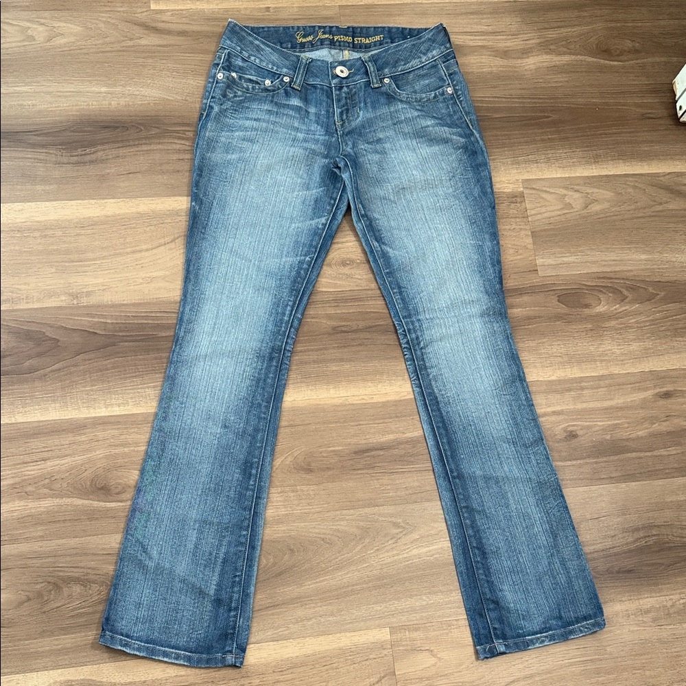 Guess  Pismo Straight Jeans ( size 28)👖